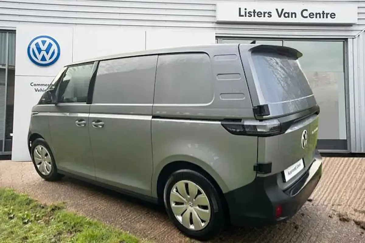 Used VW ID. Buzz 210 kW (286 HP) 2025 Silver MPV