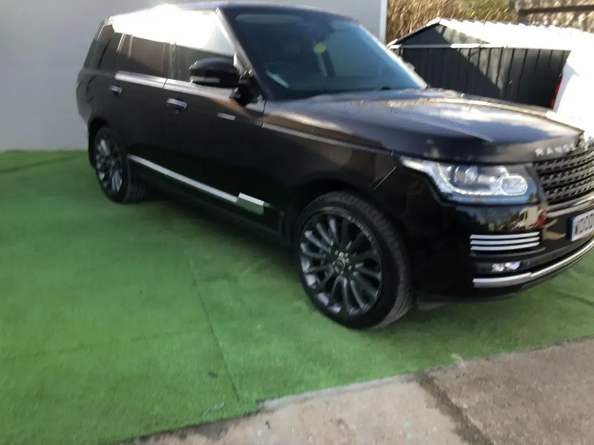 Used Land Rover Range Rover Vogue SE 2013 Black SUV