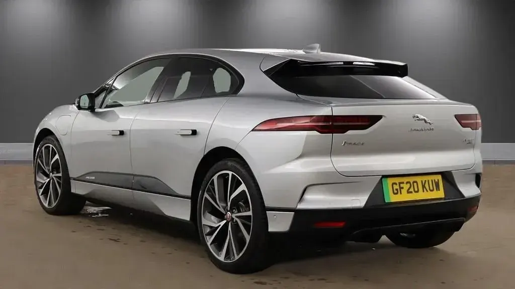 Käytetty Jaguar I-Pace 294 kW (400 HP) 2020 Hopea Katumaasturi