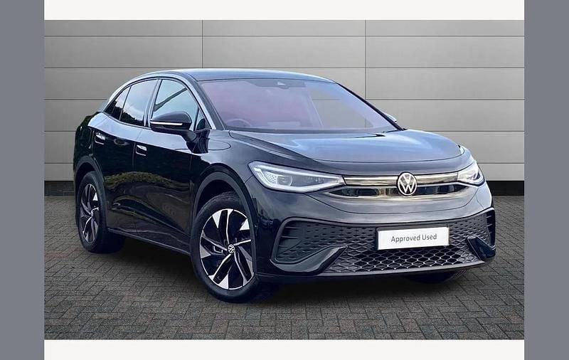 Black Used 2025 VW ID.5 Pro SUV | £27,450 (Fair price) - Image 1/3