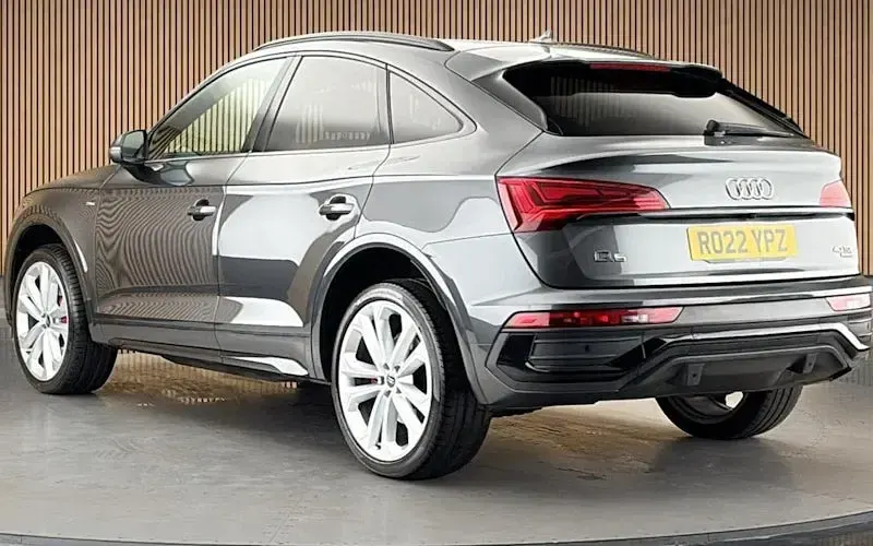 Used Audi Q5 Sportback Comfort 204 HP (150 kW) 2022 Daytona gray pearl effect/daytona gray pearl effec SUV