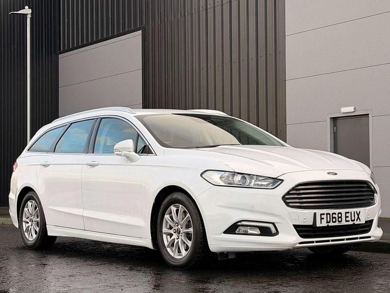 White Used 2018 Ford Mondeo Zetec Estate | £6,990 (Fair price) - Image 1/4