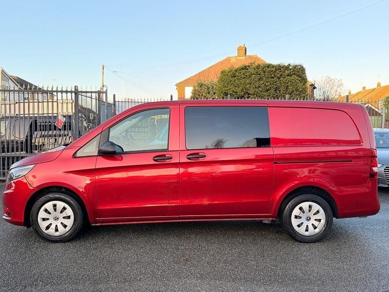 Used Mercedes Vito Progressive 2021 Red Van