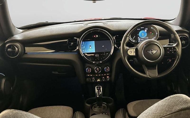 Used Mini Cooper Level 2 135 kW (184 HP) 2023 Hatchback