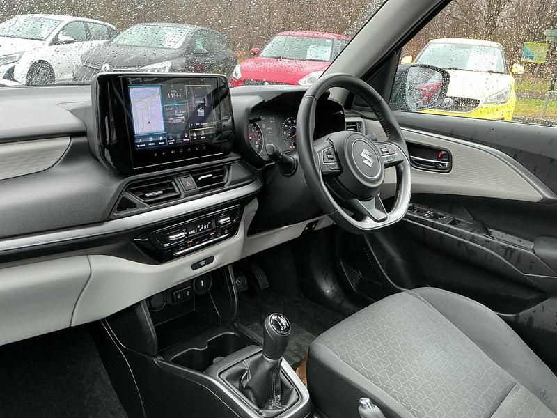 Used Suzuki Swift 2024 Pearl  super black Hatchback