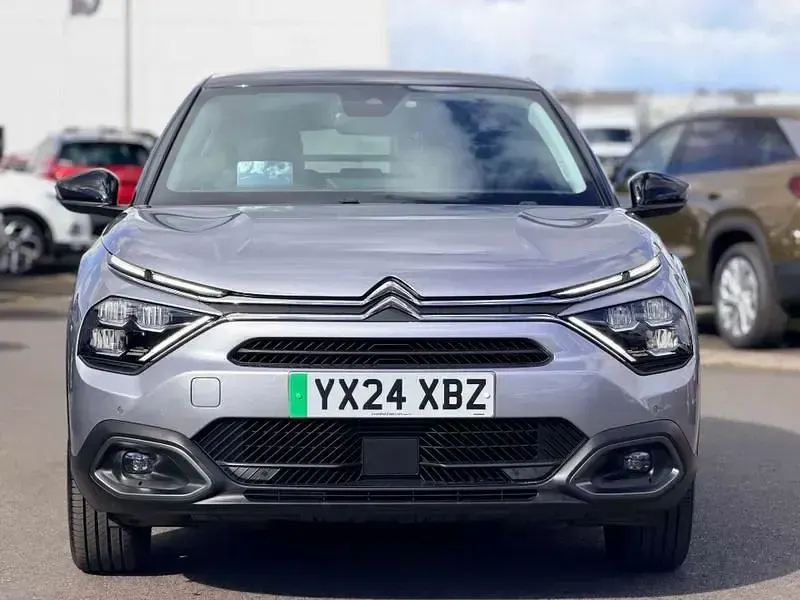 Używany Citroën e-C4 100 kW (136 KM) 2024 Szary Hatchback