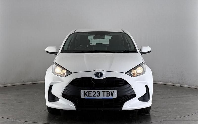 Used Toyota Yaris Hybrid 116 HP (85 kW) 2026 Hatchback
