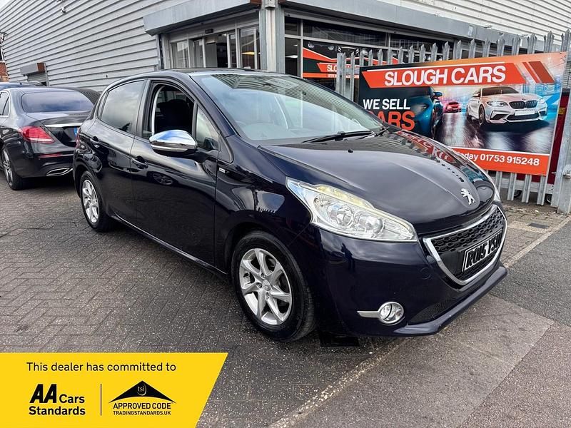 Blue Used 2015 Peugeot 208 Style Hatchback | £2,495 (Super price) - Image 1/4