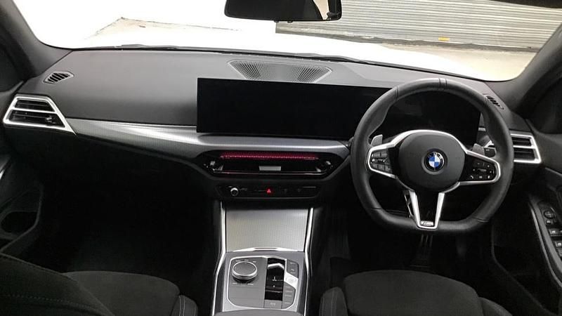 Used BMW 320 M Sport 181 HP (133 kW) 2025 White