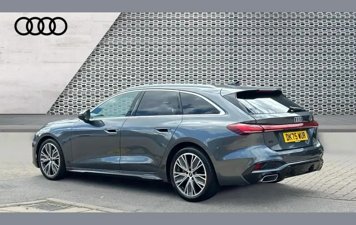 Used Audi A5 S-Line 200 HP (147 kW) 2025 Grey Estate