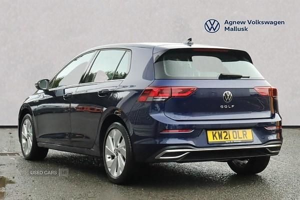 Used VW Golf VII Style 130 HP (95 kW) 2021 Blue Hatchback