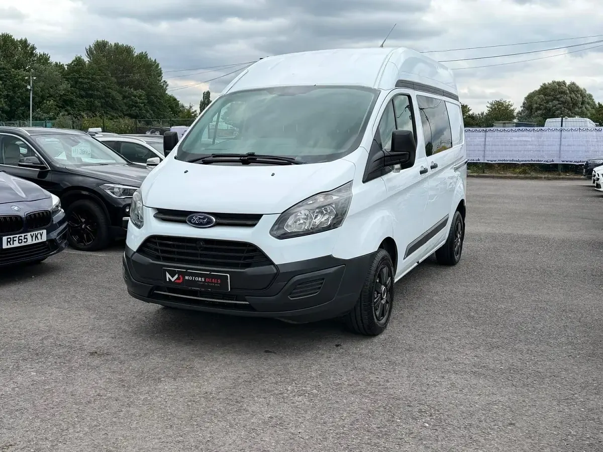 Used Ford Transit Custom 105 HP (77 kW) 2017 White Van