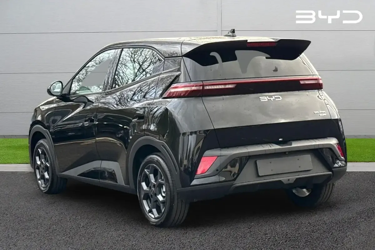 Nuevo BYD Dolphin Boost 64 kW (88 CV) 2025 Negro Utilitario