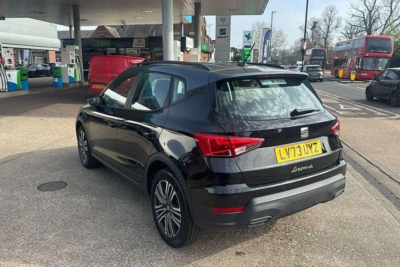 Used Seat Arona SE Technology 95 HP (69 kW) 2023 Black SUV
