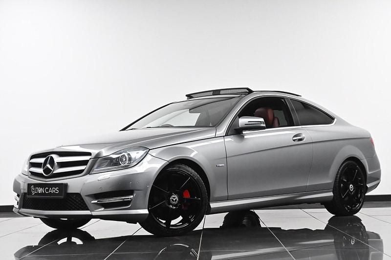 Used Mercedes C220 AMG 170 HP (125 kW) 2012 Silver Coupe