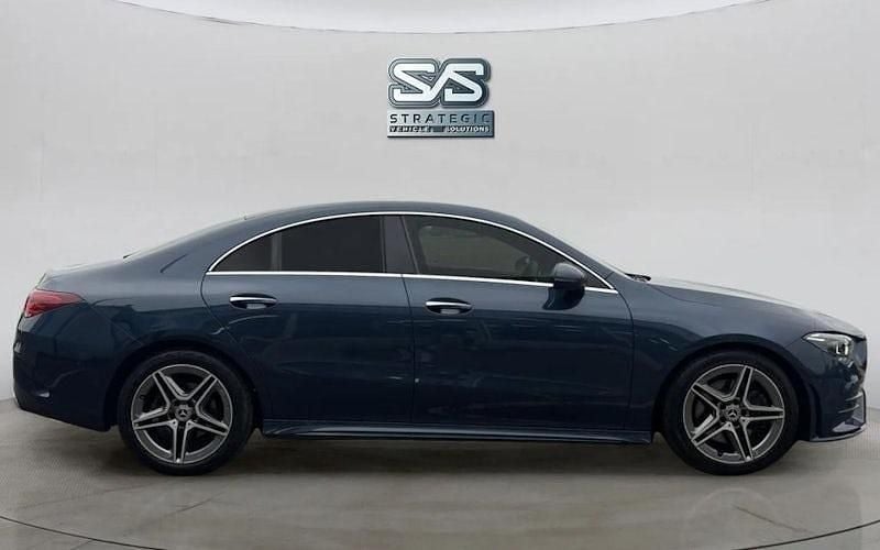 Used Mercedes CLA200 AMG Line Premium 163 HP (119 kW) 2022 Sedan