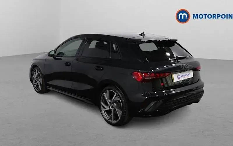 Second-hand Audi A3 Sportback Black Edition 150 CP (110 kW) 2025 Hatchback