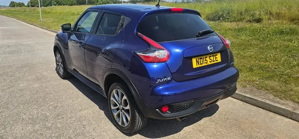 Used Nissan Juke Tekna 2015 Metallic ink blue SUV