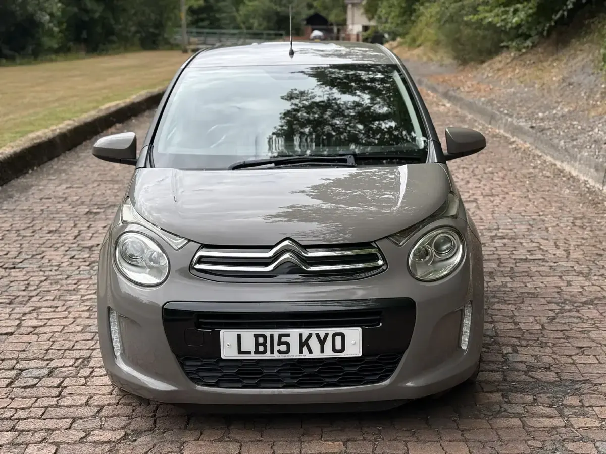 Used Citroën C1 Flair 68 HP (50 kW) 2015 Grey Hatchback