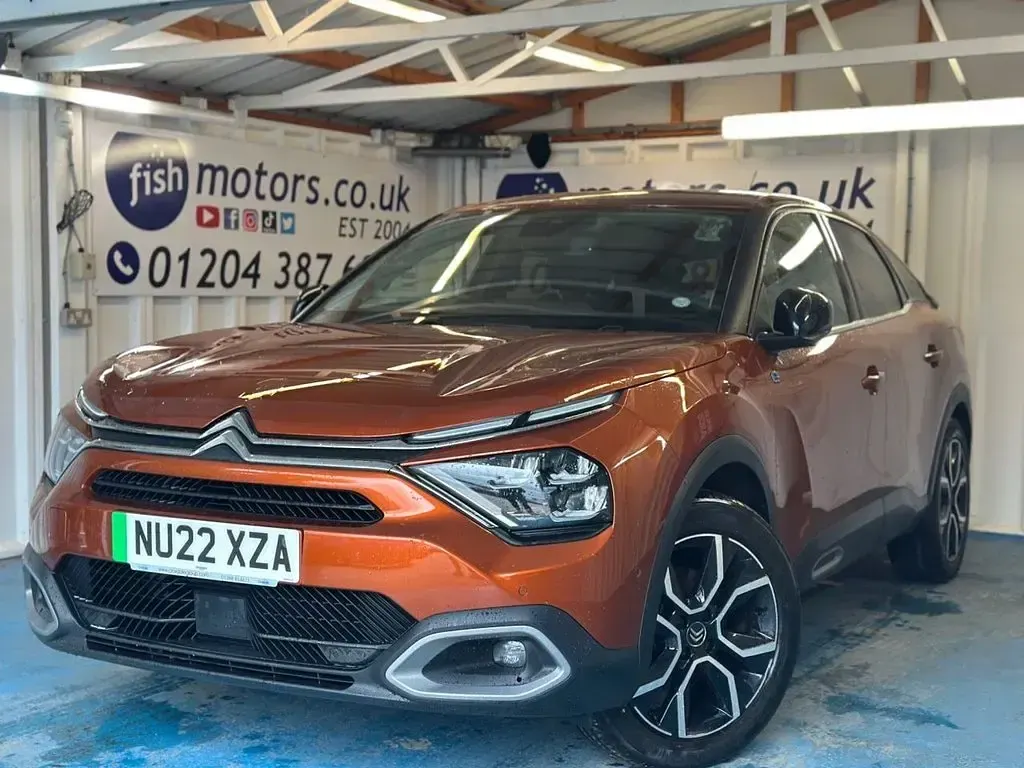 Used Citroën e-C4 Shine 100 kW (136 HP) 2022 Hatchback