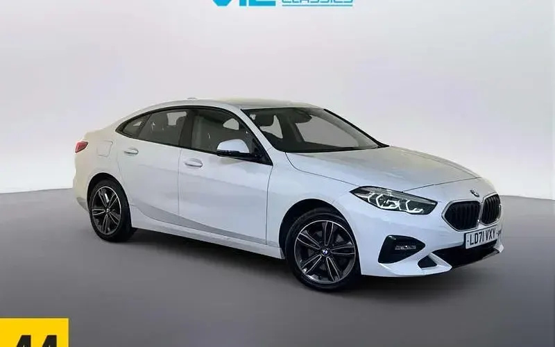 Usado BMW 218 Sport Line 136 CV (100 kW) 2023 Coupe