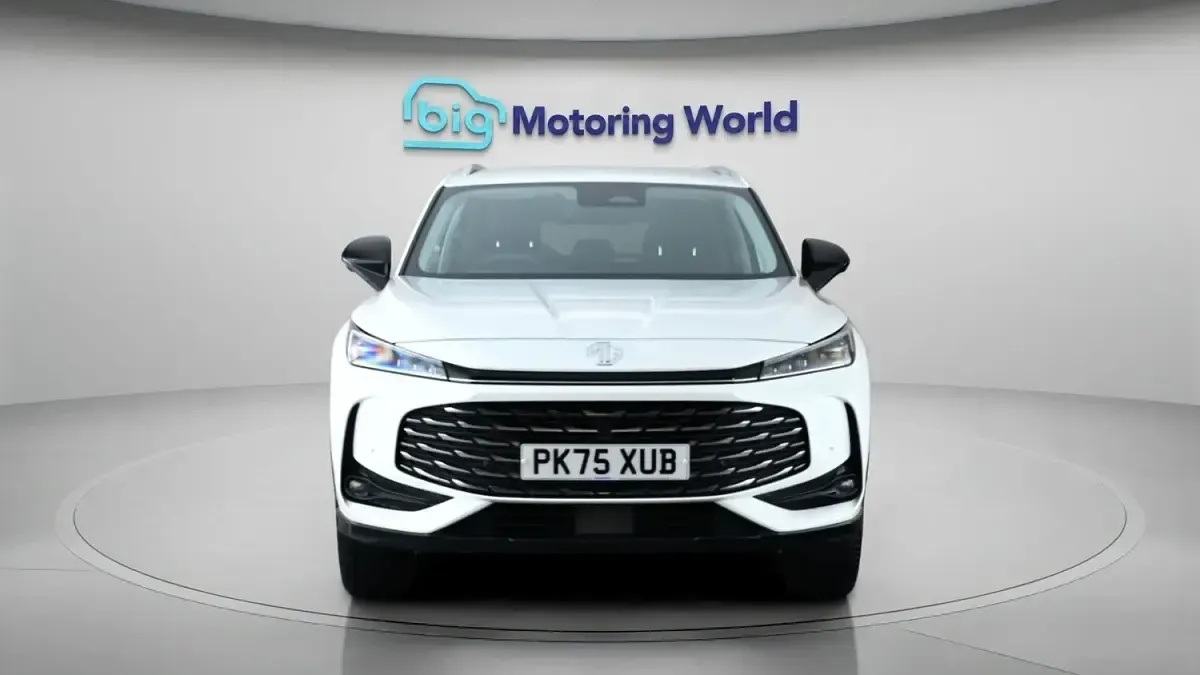 Used MG HS Trophy 170 HP (125 kW) 2025 White SUV