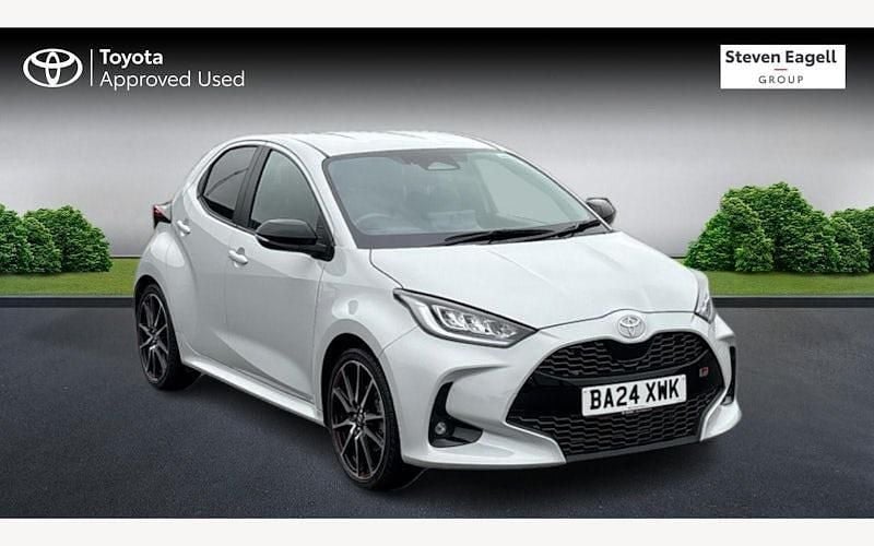 Used Toyota Yaris Hybrid Sport 131 HP (96 kW) 2026 Hatchback