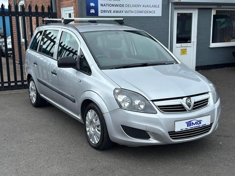 Used Vauxhall Zafira 2011 Silver MPV