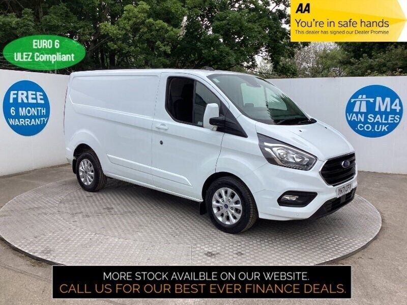 Frozen white (solid paint) Used 2022 Ford Transit Custom Limited | £15,995 (Good price) - Image 1/2