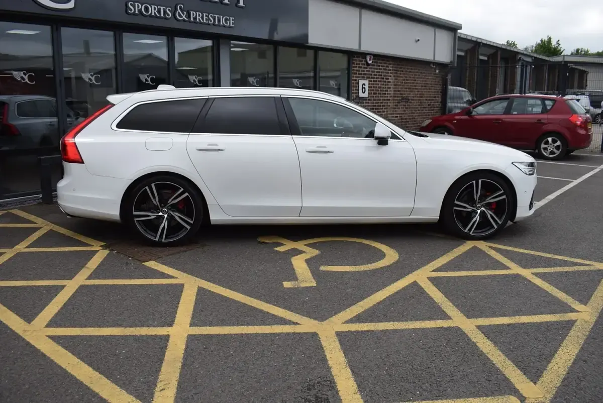 Used Volvo V90 R-Design 2017 White Estate