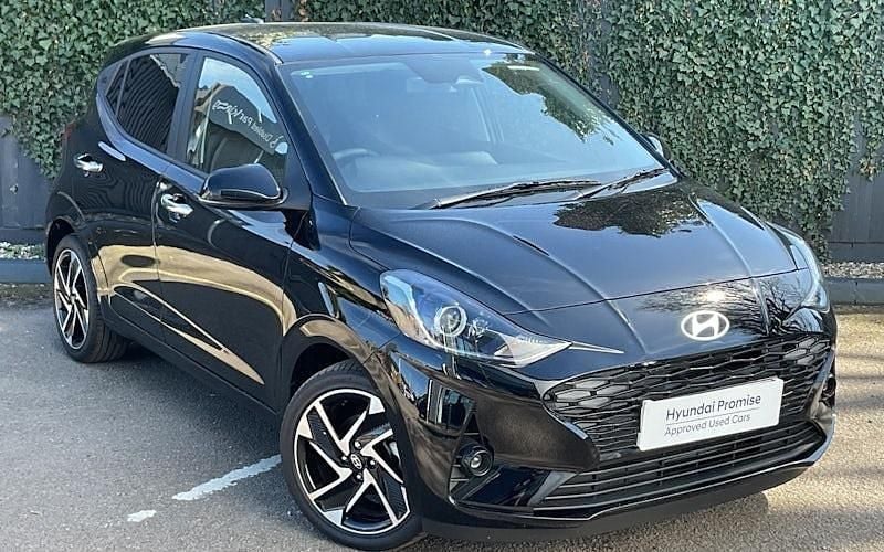 New Hyundai i10 Premium 79 HP (58 kW) 2025 Phantom black Hatchback