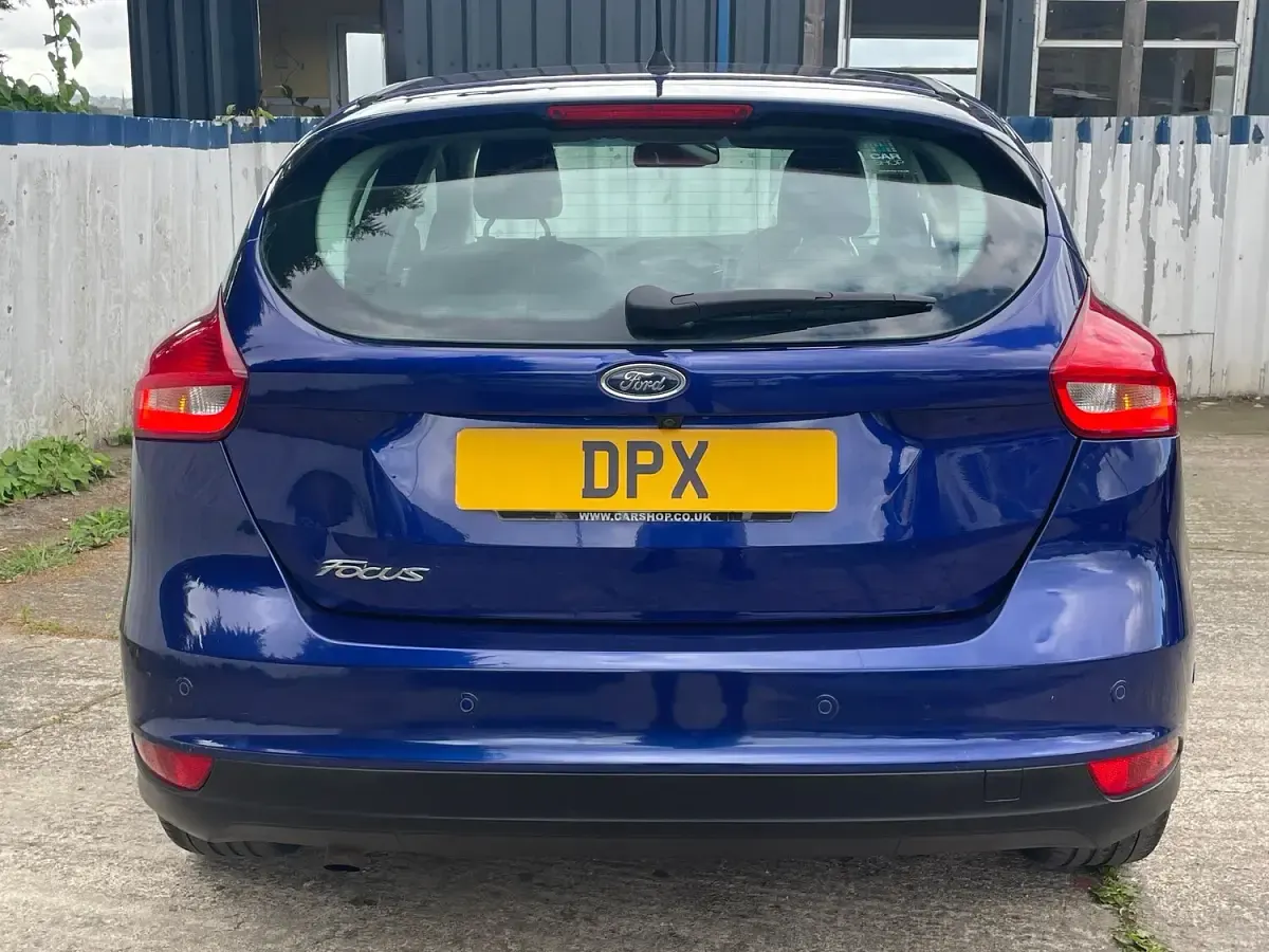 Used Ford Focus Titanium X 120 HP (88 kW) 2016 Blue Hatchback