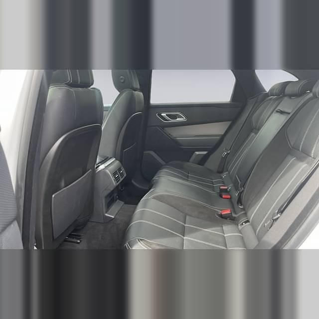 Image 4/4