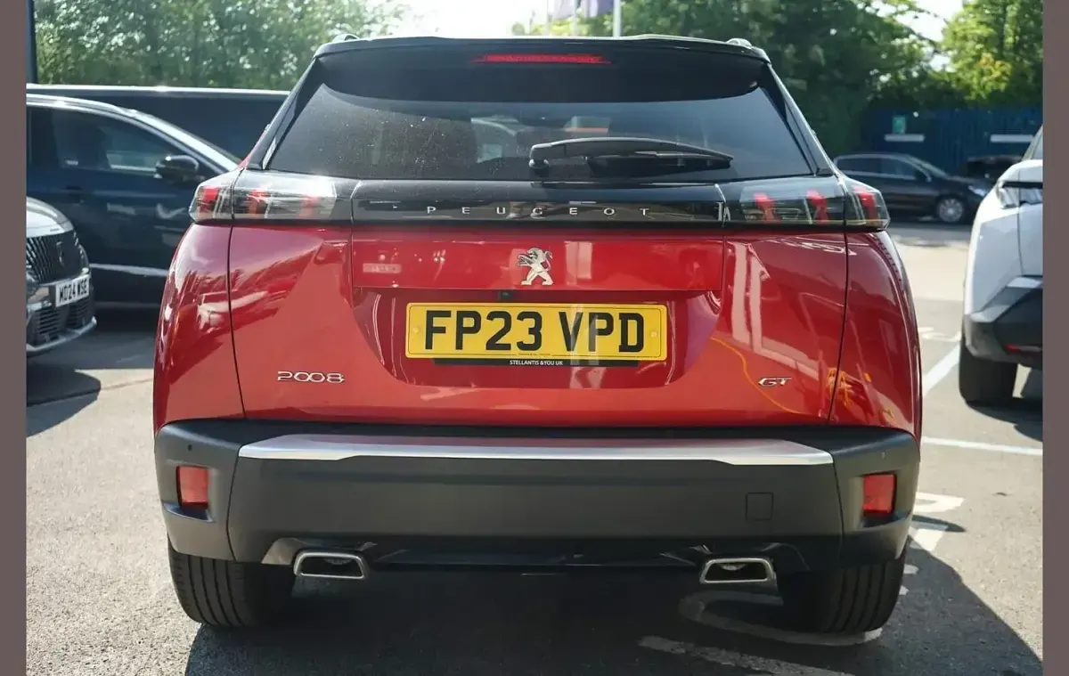Used Peugeot 2008 GT 129 HP (94 kW) 2023 Red SUV