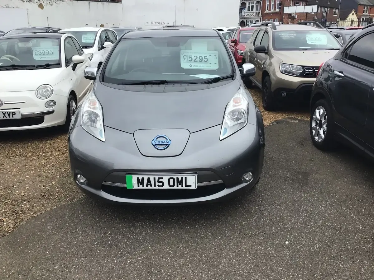 Used Nissan Leaf Acenta 80 kW (109 HP) 2015 Grey Hatchback