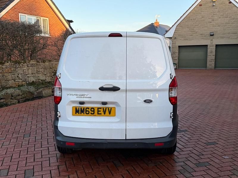 Used Ford Transit 100 HP (73 kW) 2020 White Van