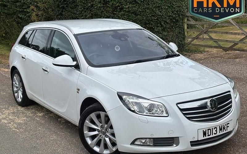 White Used 2013 Vauxhall Insignia Elite Estate | £3,999 (Good price) - Image 1/4