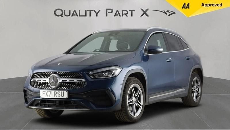 Used Mercedes GLA250 Exclusive 2021 Blue SUV