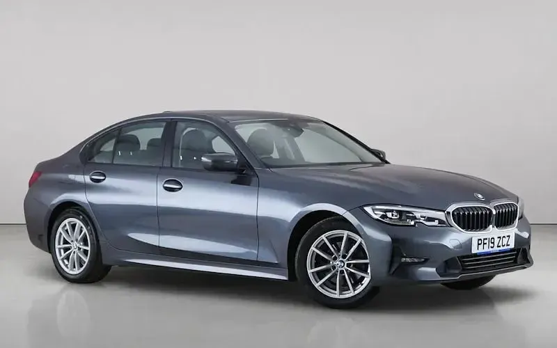Used BMW 320 190 HP (139 kW) 2019 Sedan