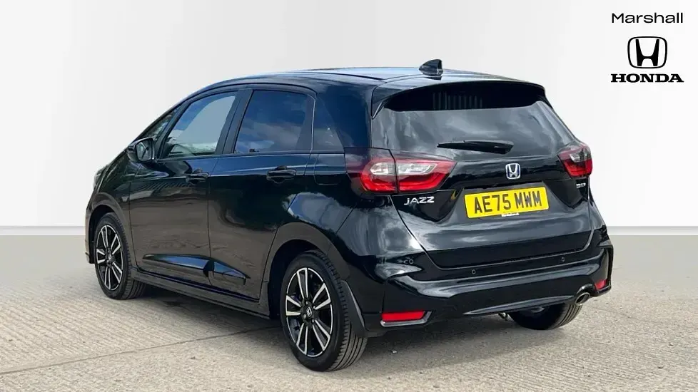 Used Honda Jazz Advance 122 HP (89 kW) 2025 Solid  crystal black Hatchback