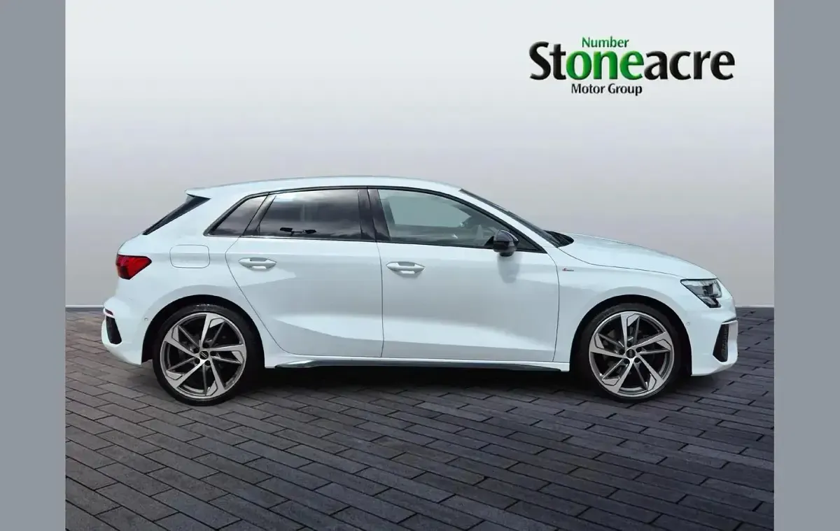 Used Audi A3 Black Edition 147 HP (108 kW) 2023 White Sedan