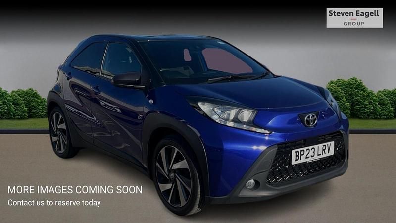 Used Toyota Aygo X 72 HP (52 kW) 2023 Blue SUV