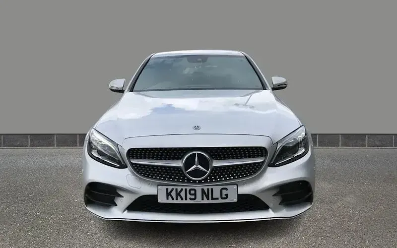 Used Mercedes C300 AMG Line Premium 245 HP (180 kW) 2019 Silver Sedan