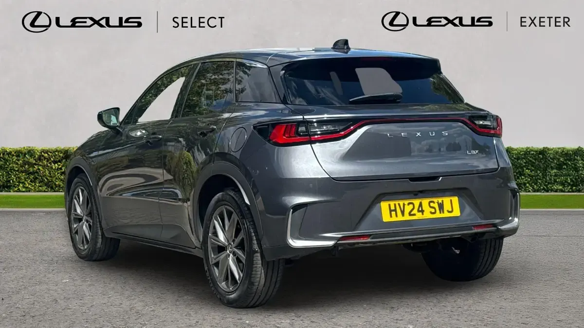 Used Lexus LBX 136 HP (100 kW) 2024 Sonic grey SUV