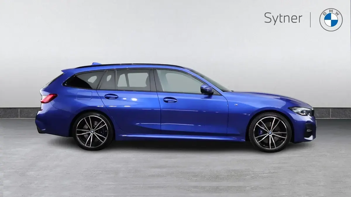 Used BMW 330 M Sport 282 HP (207 kW) 2021 Blue Estate
