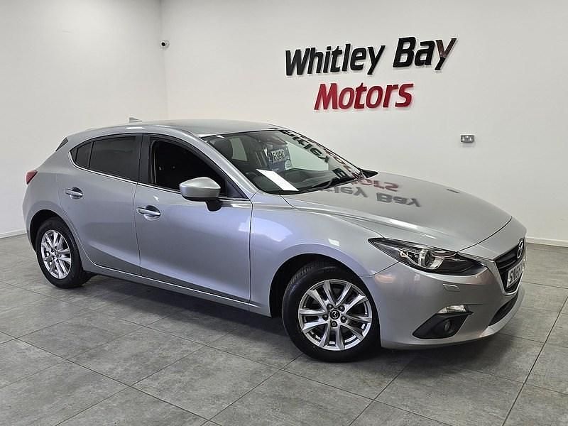 Silver Used 2016 Mazda 3 Hatchback | £6,990 (Good price) - Image 1/4