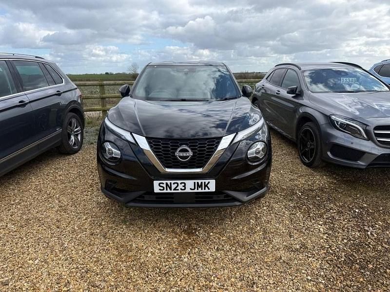 Used Nissan Juke N-Connecta 114 HP (83 kW) 2023 Black SUV