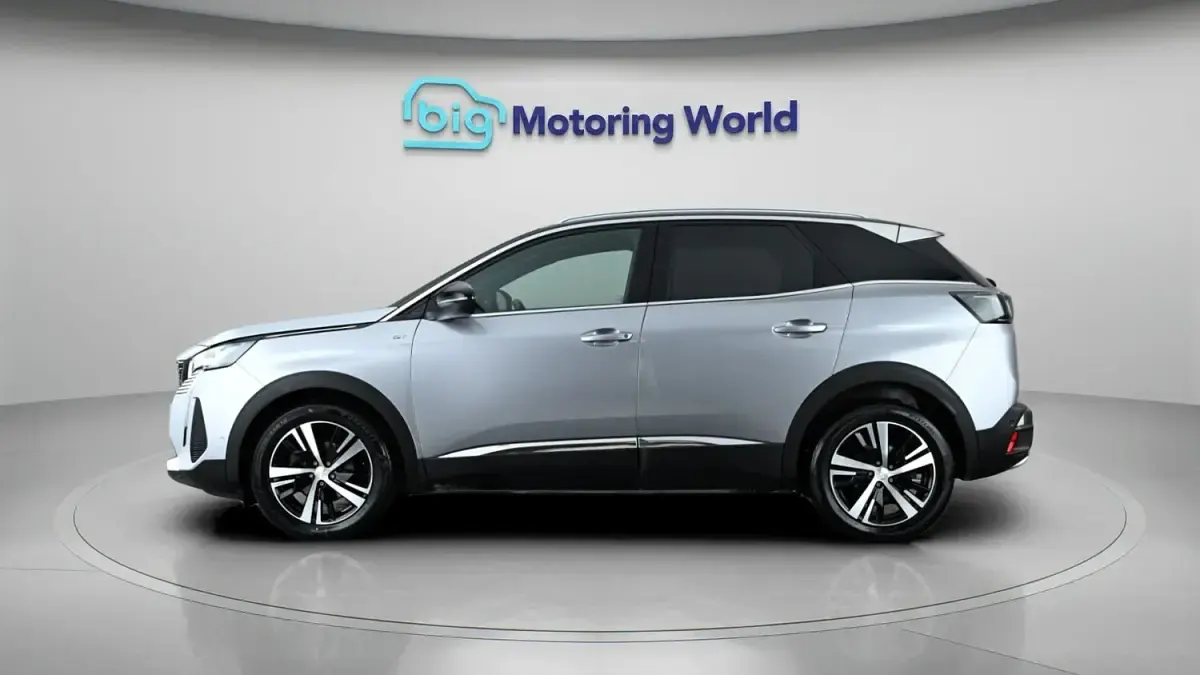 Used Peugeot 3008 GT 131 HP (96 kW) 2022 Grey SUV