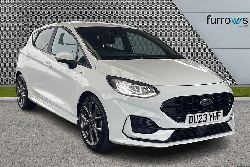 White Used 2023 Ford Fiesta ST-Line Hatchback | £13,390 (Fair price) - Image 1/4