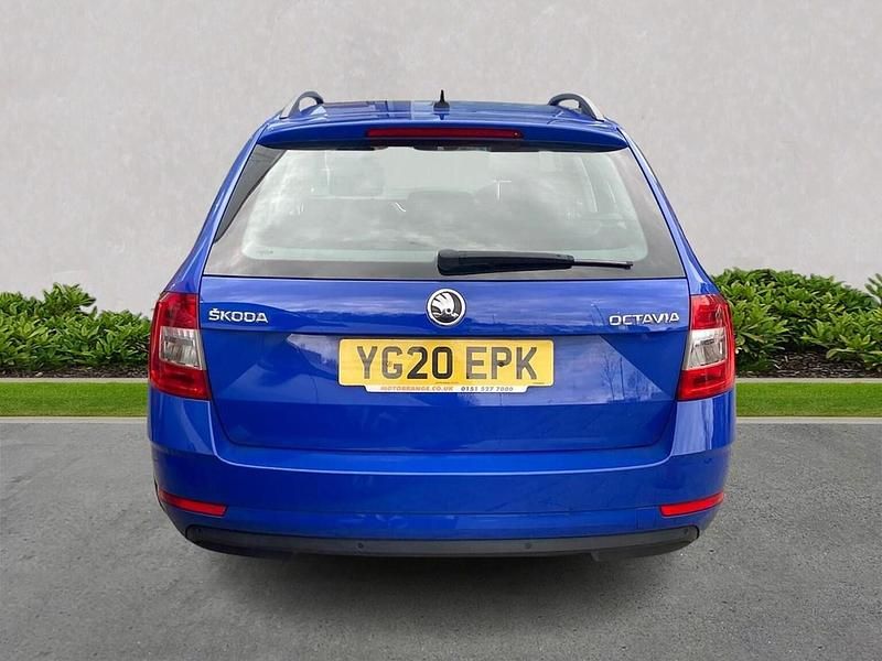 Used Skoda Octavia SE Technology 115 HP (84 kW) 2020 Blue Estate